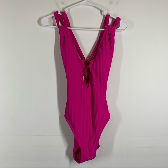 NWT Becca Cutout One Piece Swimsuit Size Medium - Picture 2 of 9